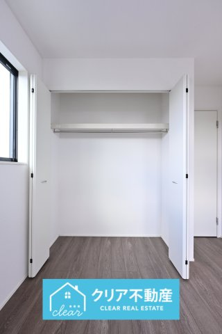 【収納】 | 太田市新田上江田町　GRAFARE | 広々としたクローゼットでお部屋はいつでもスッキリクリアに！