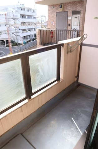 【バルコニー】