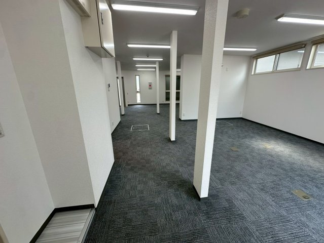 ファセット土橋の内装