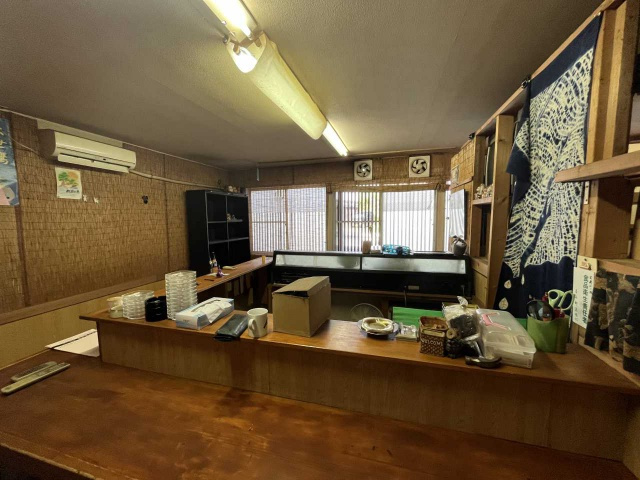 細川町貸店舗のロビー