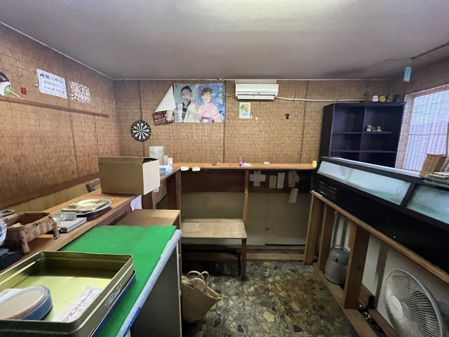 細川町貸店舗のバルコニー