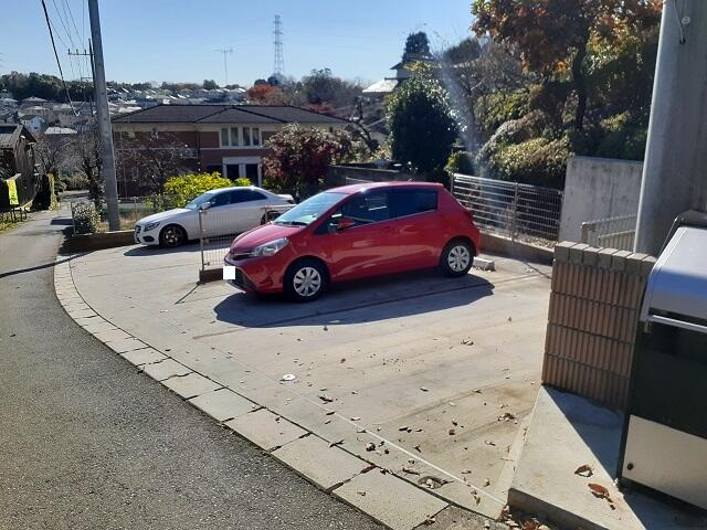 Ｒｏｓｅ　ｏｆ　Ｓｈａｒｏｎの駐車場