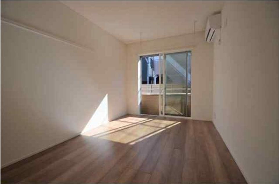 ＦＯＲＥＳＴ　ＷＥＳＴ(フォレストウエスト) の居間・リビング|居室☆