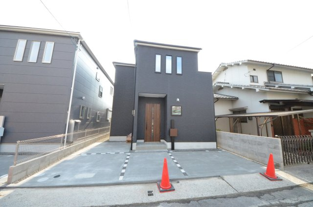 屋代一丁目の外観|山陽女学園前電停徒歩13分、JR廿日市駅徒歩20分
当日内覧可能です