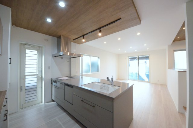 五日市中央五丁目