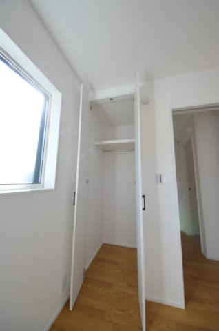 府中町八幡三丁目の収納|全居室収納スペース有、お部屋が広く綺麗に使えます