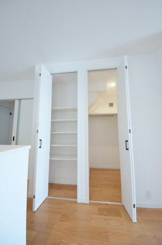 桜尾三丁目の収納|リビングにも収納スペースがあります