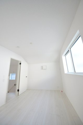 落合南一丁目の洋室|全居室収納スペース有、お部屋が広く綺麗に使えます
