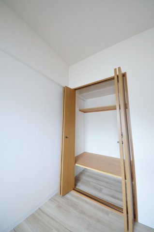 クレイドル東高須駅前の収納|全居室収納スペース有
お部屋が広く綺麗に使えます