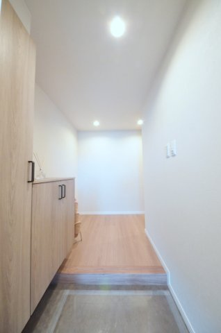 古江西町パークマンションの玄関|玄関には大容量のシューズボックス有