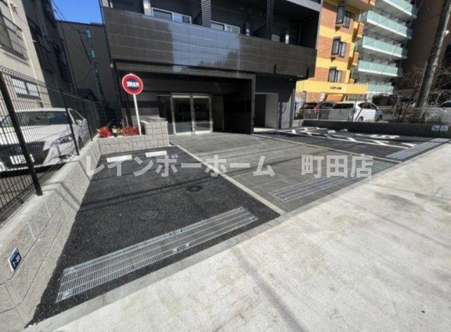 LIMERESIDENCE　MACHIDA※初期費用分割あと払いサービス利用可能物件の駐車場