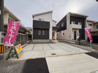 【外観】 | FIRST TOWN尾張旭市第1南新町中畑全1棟【仲介手数料無料　本地原小　旭中 】 | 今すぐのご案内可能です！→  0120-336-922　までお気軽にお問い合わせください。