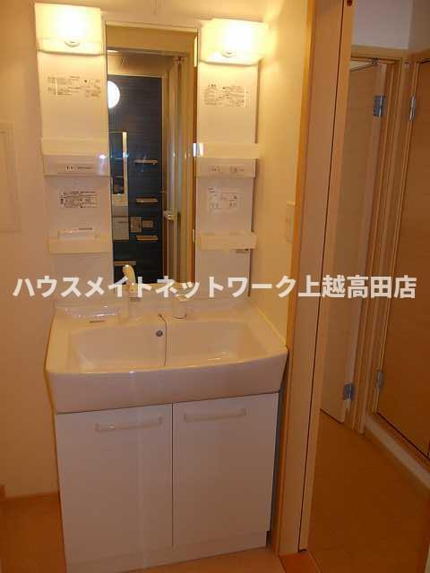 ヴィラージュ・Ｋの洗面所|洗髪洗面化粧台