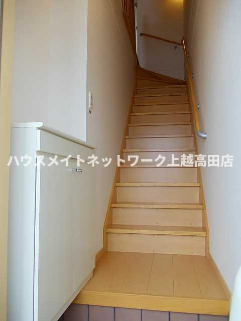 ヴィラージュ・Ｋの玄関|玄関