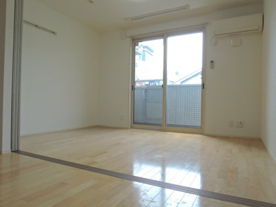 【寝室】 | アップル城北