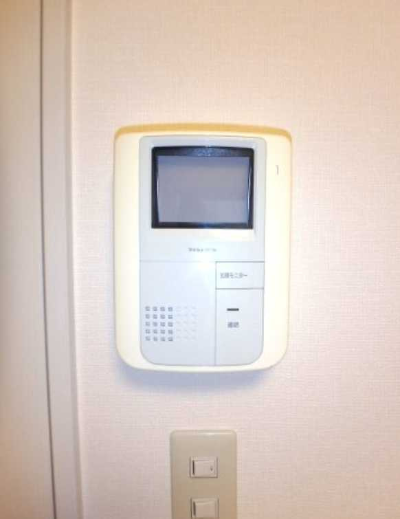 タウンテラス野沢　ネット無料　陽当たり良好　浴室乾燥のセキュリティ