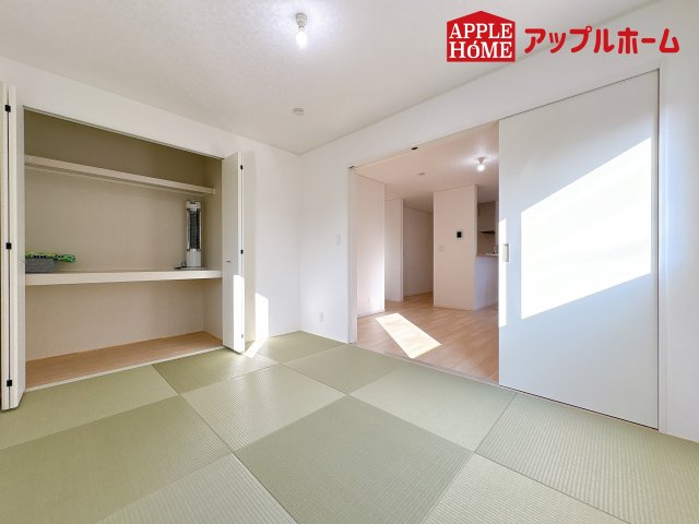 [新築住宅] 鴻巣市箕田 第9 全2棟の和室|広々とした居住空間は日々の暮らしを彩り、心のやすらぎと満足感を与えてくれます。