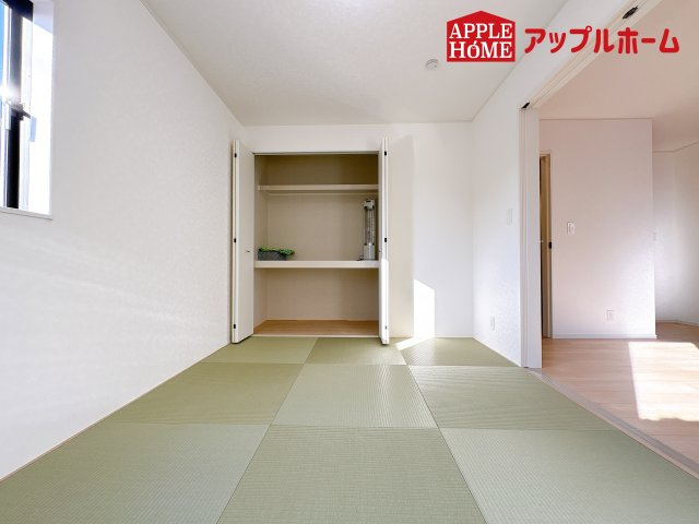 [新築住宅] 鴻巣市箕田 第9 全2棟の和室|通風と採光を考慮した設計は子供たちはのびのび育ち、家族でくつろぎと団らんを生み出します。