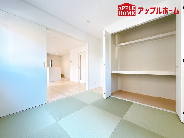 [新築住宅] 鴻巣市箕田 第9 全2棟の和室|通風と採光を考慮した設計は子供たちはのびのび育ち、家族でくつろぎと団らんを生み出します。