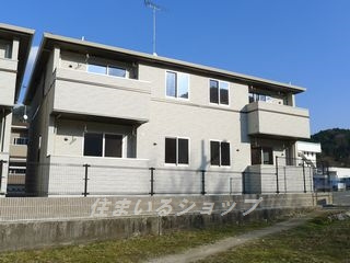 広島市安佐北区上深川町のアパートの外観