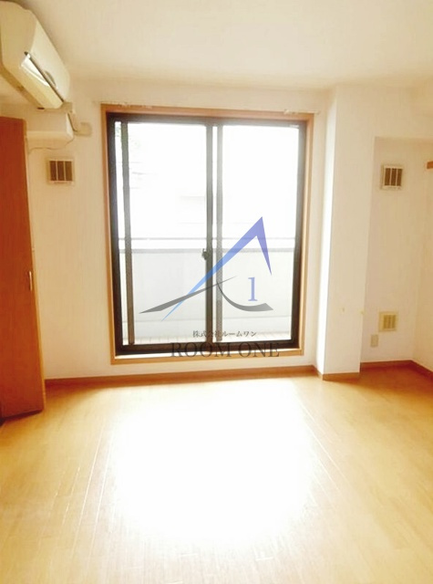 ステラ中央の居間・リビング|洋室のお部屋です。