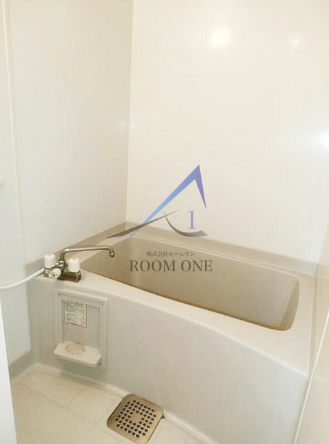 ステラ中央の浴室|お風呂です。