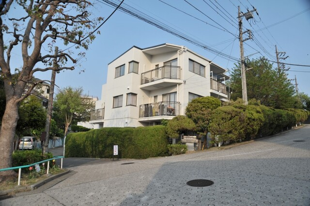 ユニーブル横浜山手第二の外観