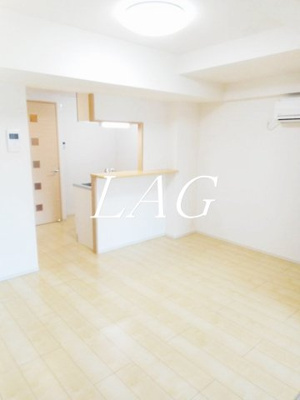 【居間・リビング】 | プラシード | 洋室のお部屋です。