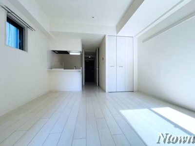 【その他】 | プレサンス錦プレミアム | ゆったりとしたリビングです