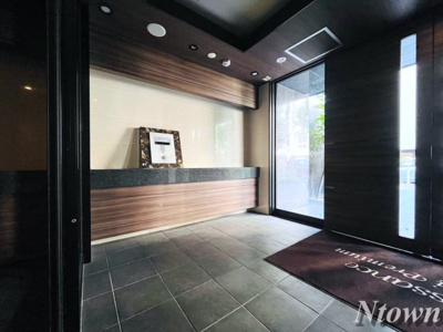 【ロビー】 | プレサンス錦プレミアム | ゆとりのあるロビーです