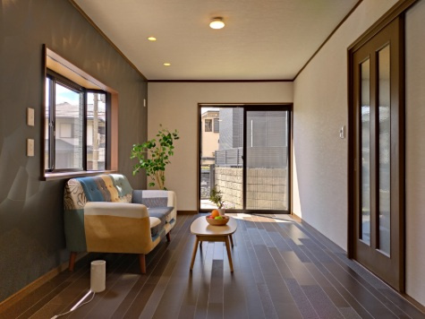 西宮市松籟荘　中古戸建の居間・リビング