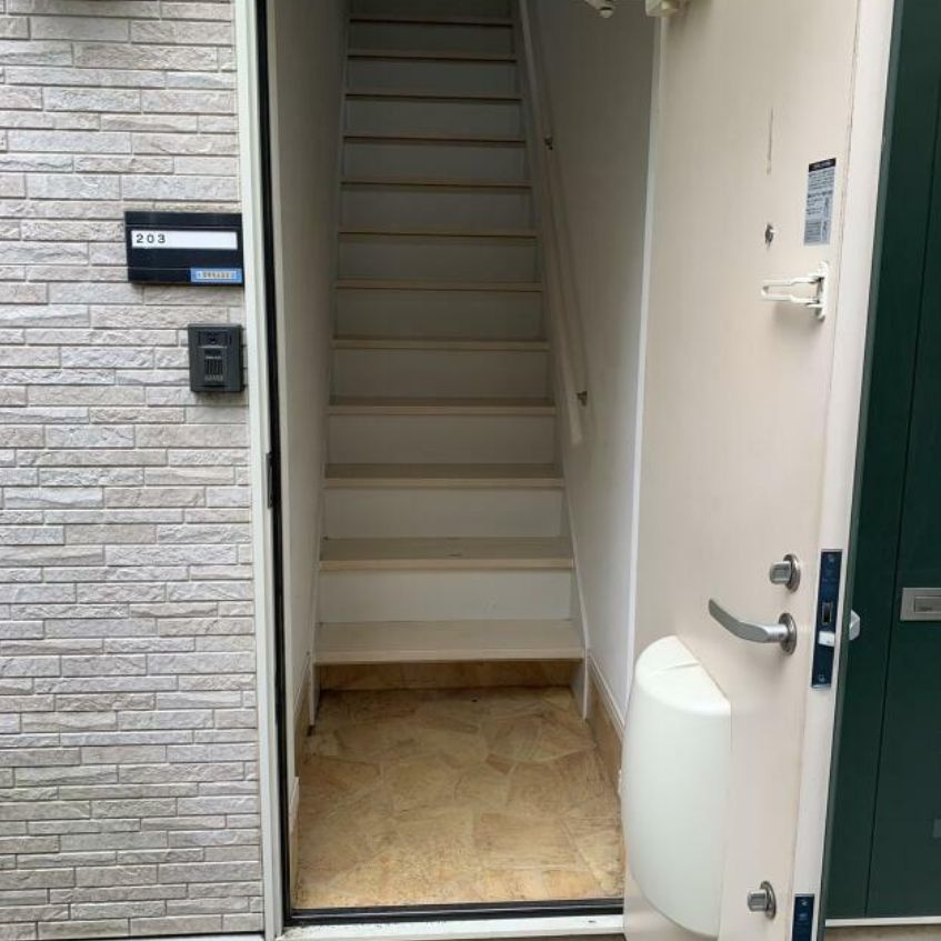 CASA ESPINACA(カーサエスピナカ)の玄関