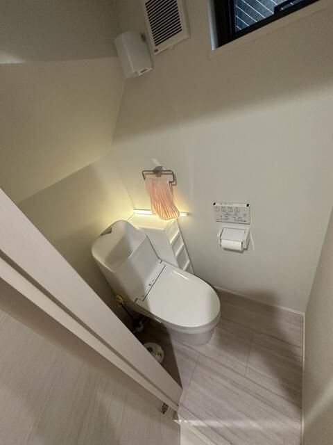 永田南戸建のトイレ
