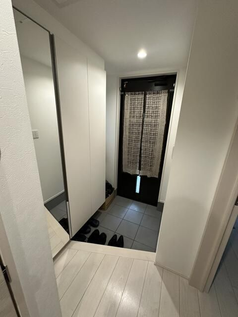 永田南戸建の玄関