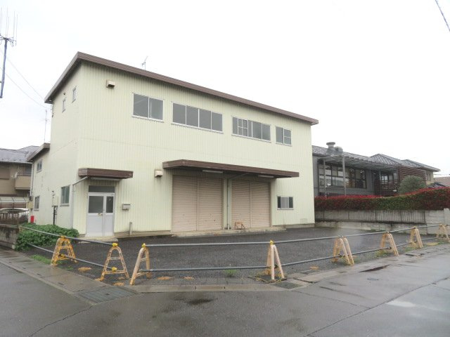 上尾市中妻１丁目の倉庫