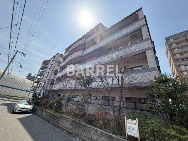 アスティオン江坂