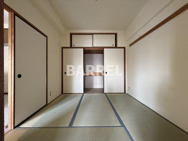 アスティオン江坂の寝室