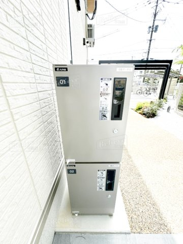 Quattro Soldi 花畑のその他共用部分|宅配BOX付きで不在時の荷物の受け取りに便利です☆
