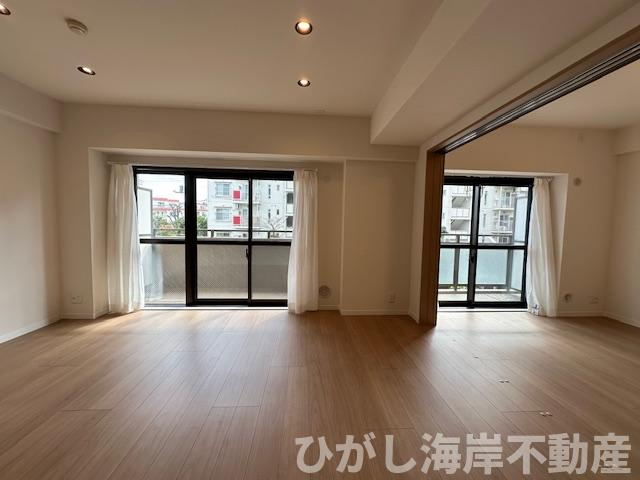 ルイシャトレ湘南ライフタウンのダイニング|新規リフォーム完了！　14.5帖　LDK
