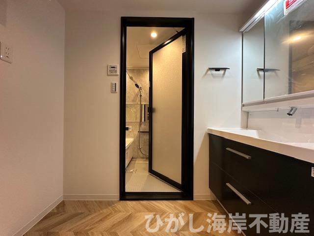 ルイシャトレ湘南ライフタウンの脱衣所|新規リフォーム完了！　脱衣スペース