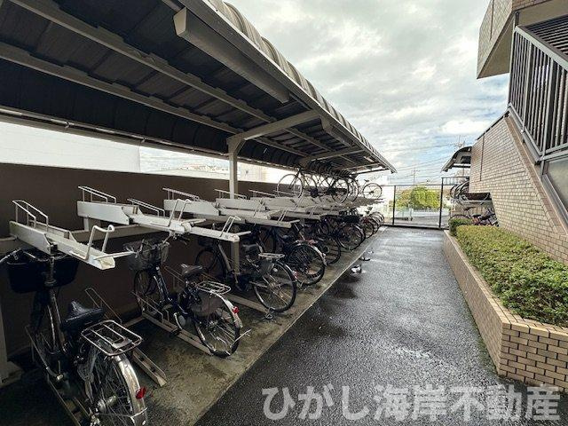 ルイシャトレ湘南ライフタウンの駐輪場|敷地内駐輪場