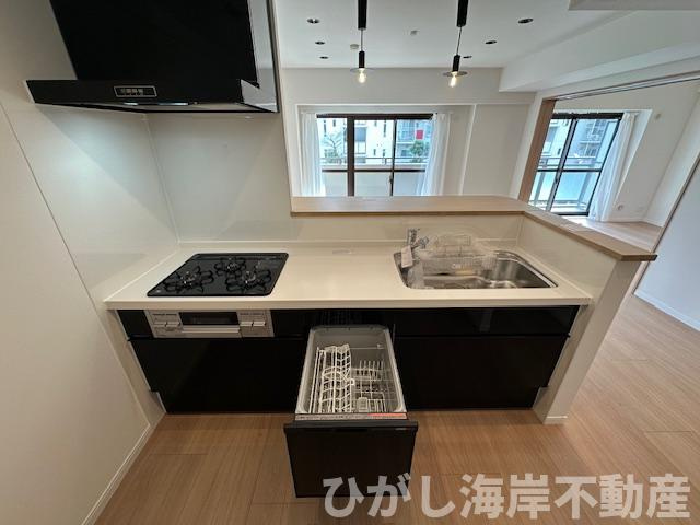 ルイシャトレ湘南ライフタウンのキッチン|新規リフォーム完了！　食洗器付きシステムキッチン