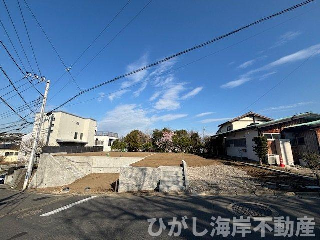 鎌倉市七里ガ浜1丁目　売地　全2区画の前面道路含む現地写真|現地外観