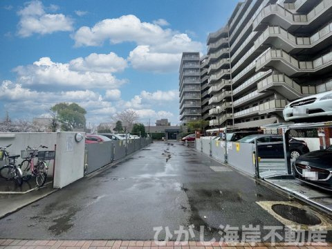 グレーシア湘南ライフタウンの駐車場|敷地内駐車場