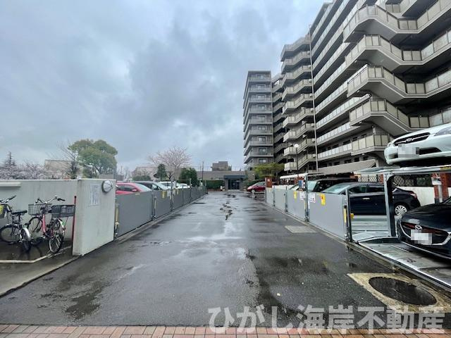 グレーシア湘南ライフタウンの駐車場|敷地内駐車場