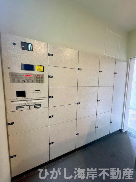 グレーシア湘南ライフタウンの設備|宅配ボックス