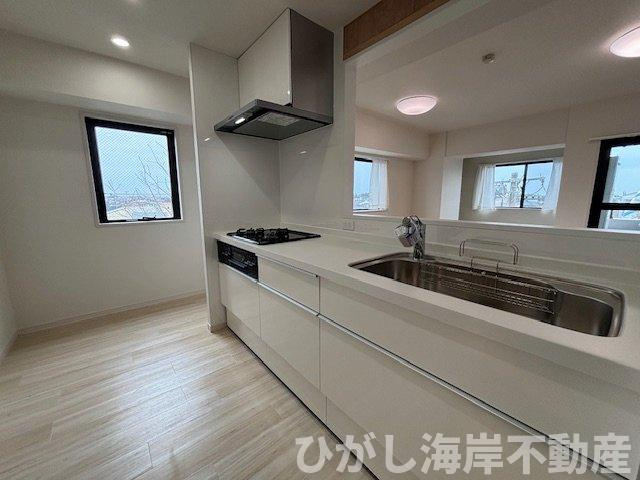 レゾン茅ヶ崎中海岸のキッチン|新規リフォーム完了！　システムキッチン