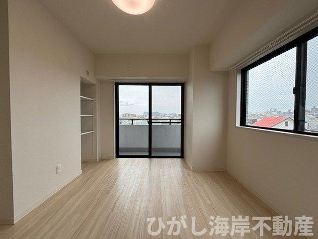 レゾン茅ヶ崎中海岸の洋室|新規リフォーム完了！　7帖　洋室