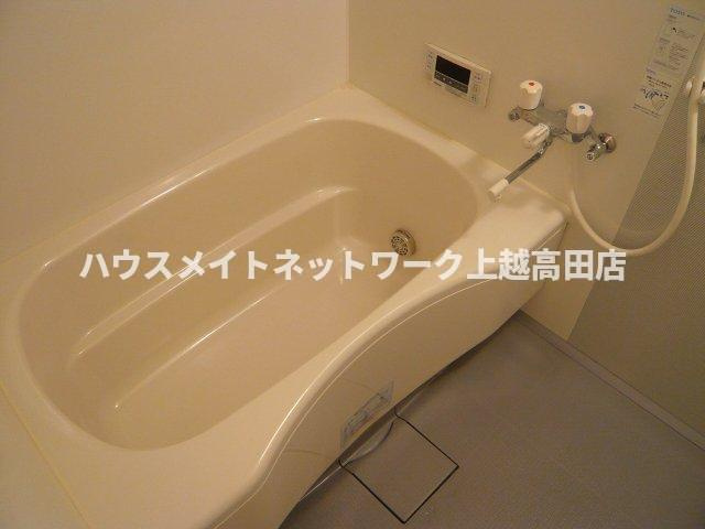 ＲＥＣＥＮＴＩＡ（レセンティア）の浴室|追焚機能付