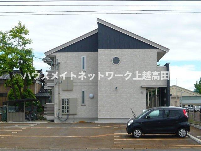 ＲＥＣＥＮＴＩＡ（レセンティア）の駐車場|駐車場